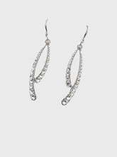Inlay Stone Fishtail Earrings